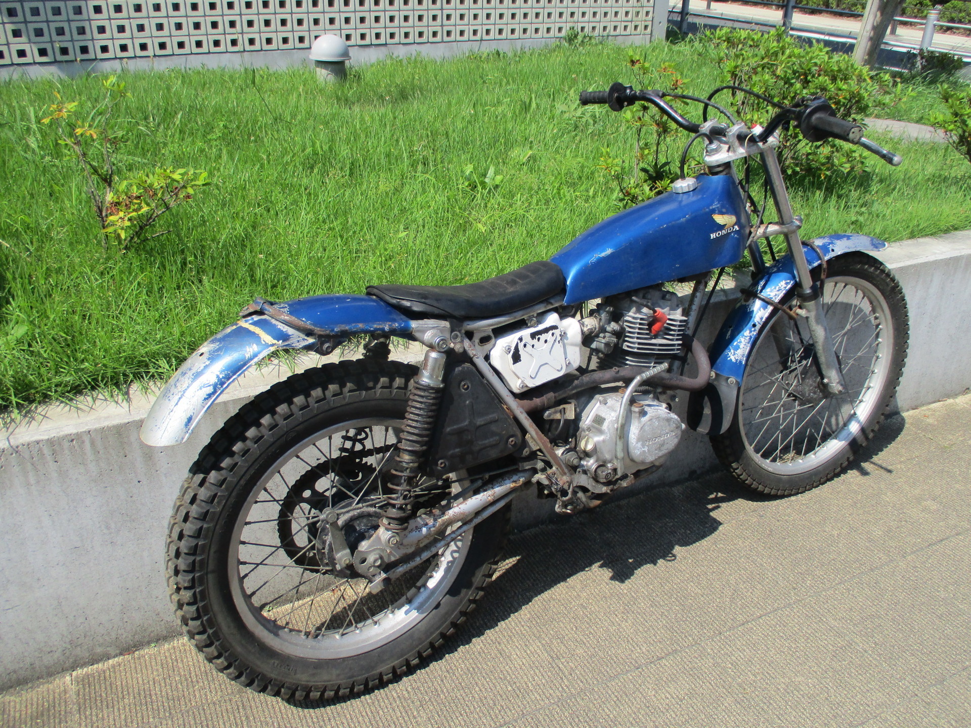 ホンダ HONDA バイアルス TL125 ！ タンク 再ペイント ！！